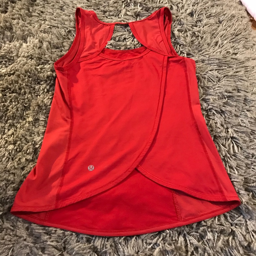 Lululemon top Size 8